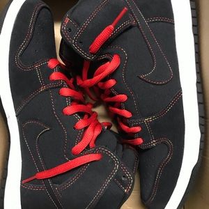 Nike sb dunk highs 10.5 brand new never worn